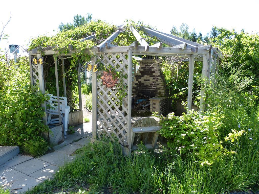 Domaine Sur Une Plage Saint-Félicien Exterior foto